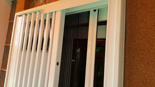 Grilaj in precadru otel galvanizat si vopsit